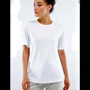 Fabletics white tee size small NWT